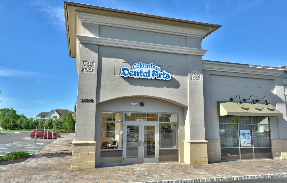 Outside view of Columbus Dental Arts